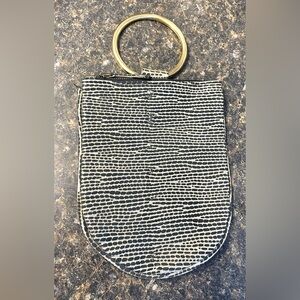 Kim White Ring Wristlet Purse Mini Leather Metal Ring Gold Tone Metallic